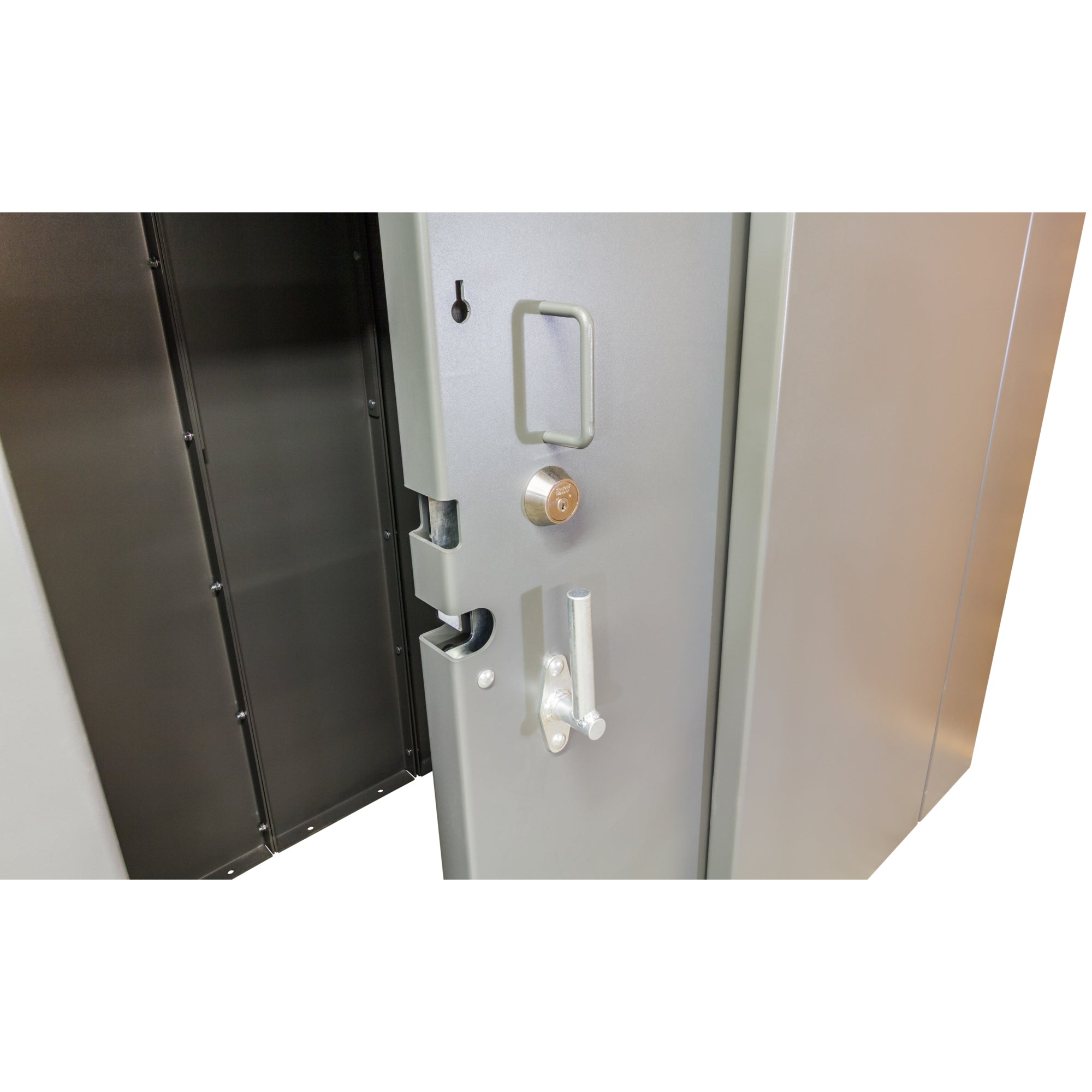 Swisher | 20-Person Wheelchair Accessible ESP Safety Shelter for Storms & Tornadoes