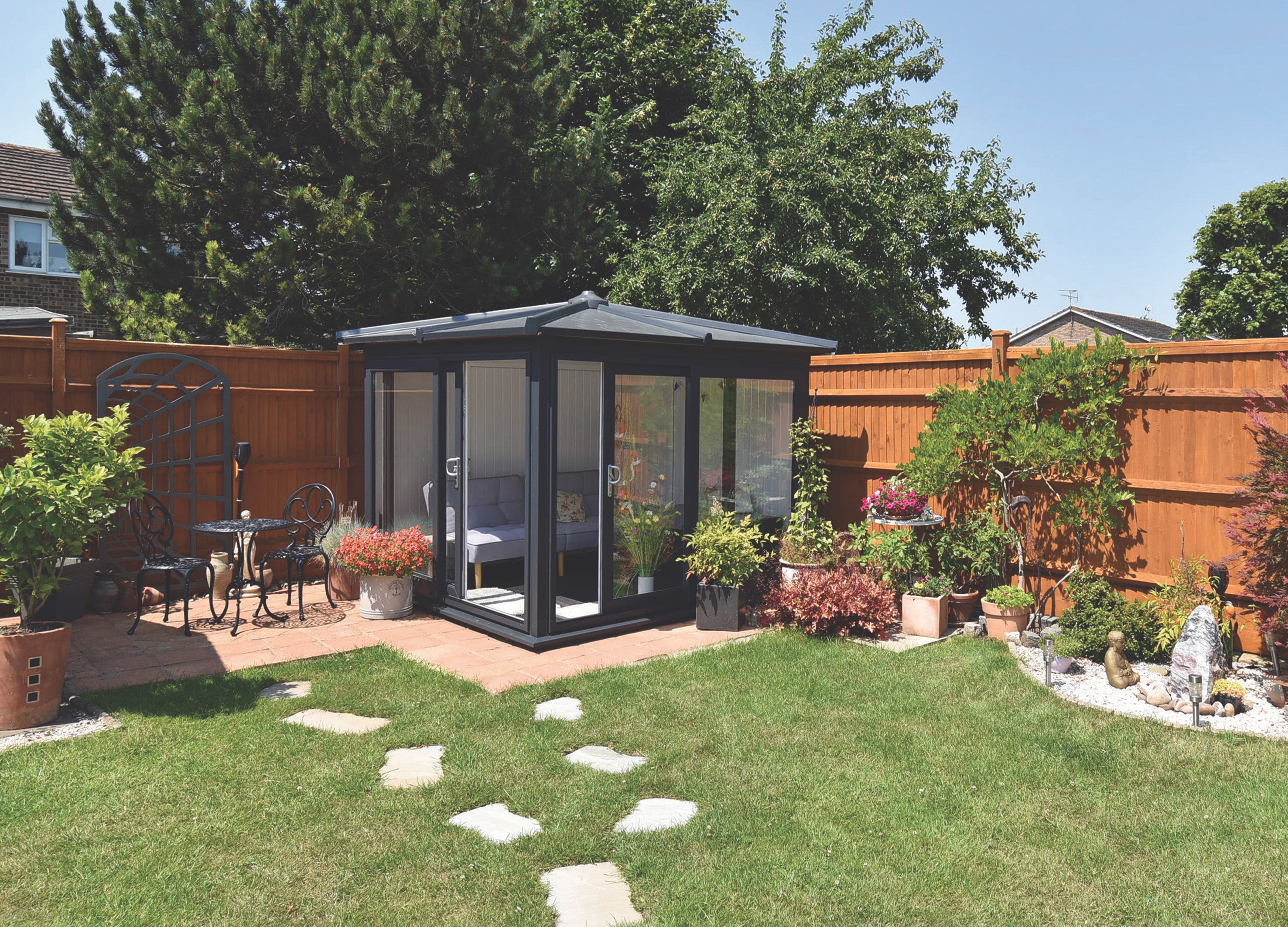 Exaco | Madison 11' x 11' Garden Room by Nordic Garden Buildings