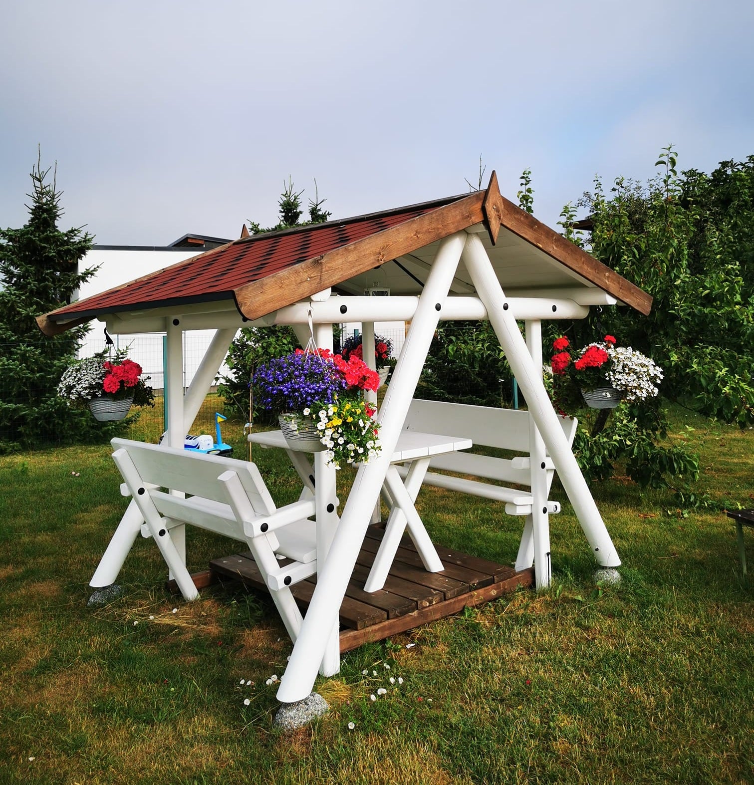 Arctic Finland House | Captain Nemo Swing