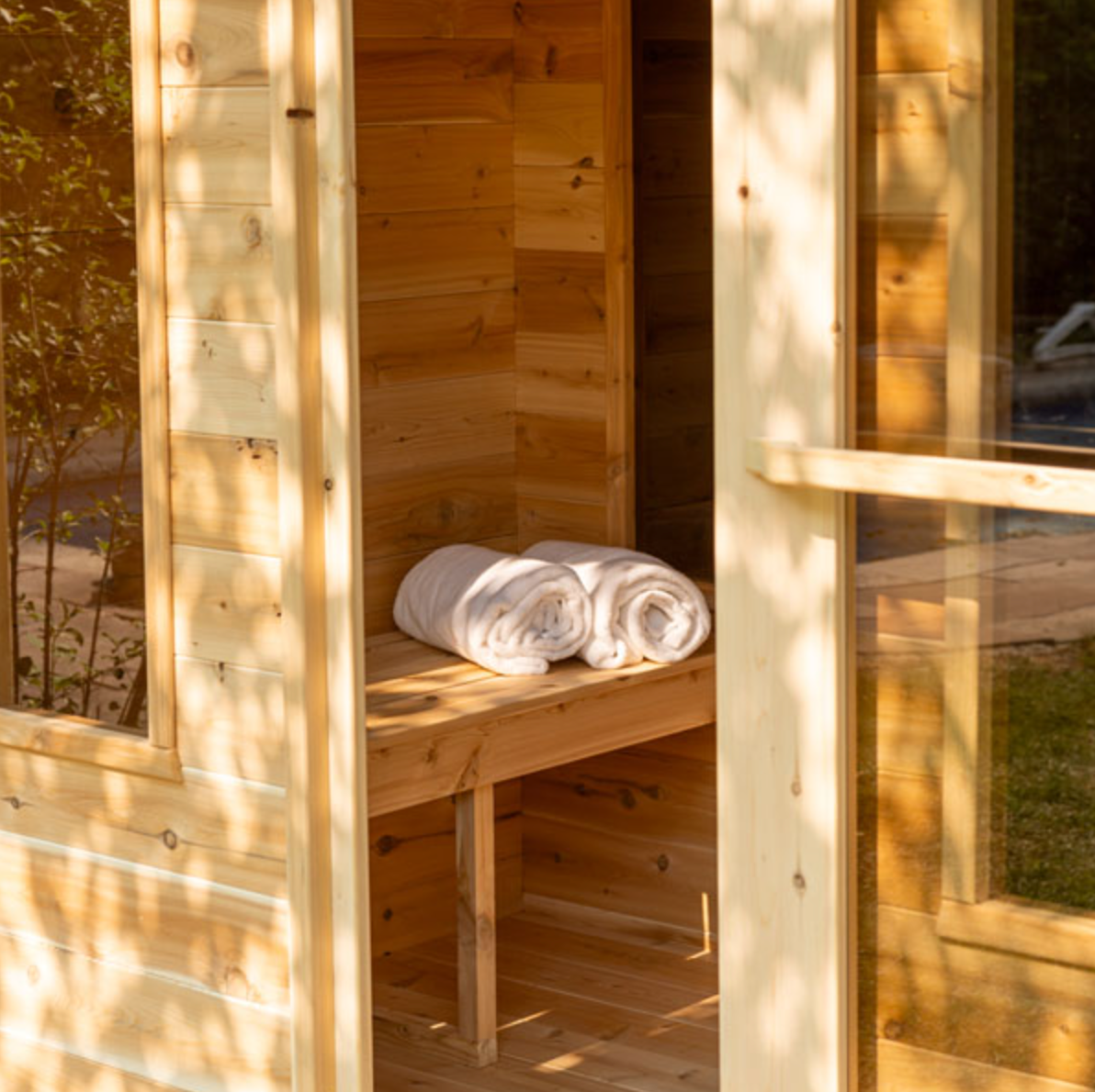 Dundalk Leisurecraft | Georgian Electric CT 6 Person Cabin Sauna with Changeroom