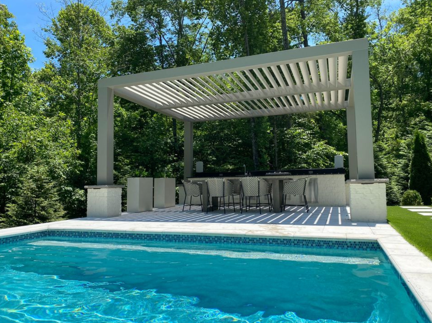 Arbors Direct | Modern Solace Freestanding Fiberglass Pergola with Fixed Louvers