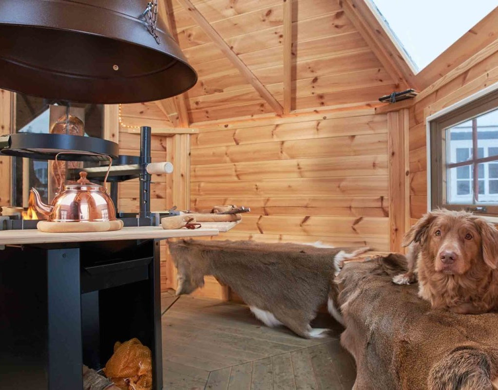 Arctic Finland House | 6.5m² (70 sq.ft.) Grill House “Grill Kota” For 10 Persons