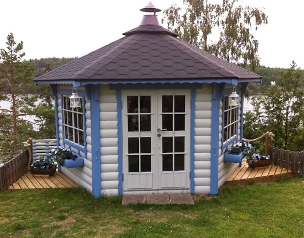 Arctic Finland House | 6.5m² (70 sq.ft.) Victoria Garden House For 10 Persons